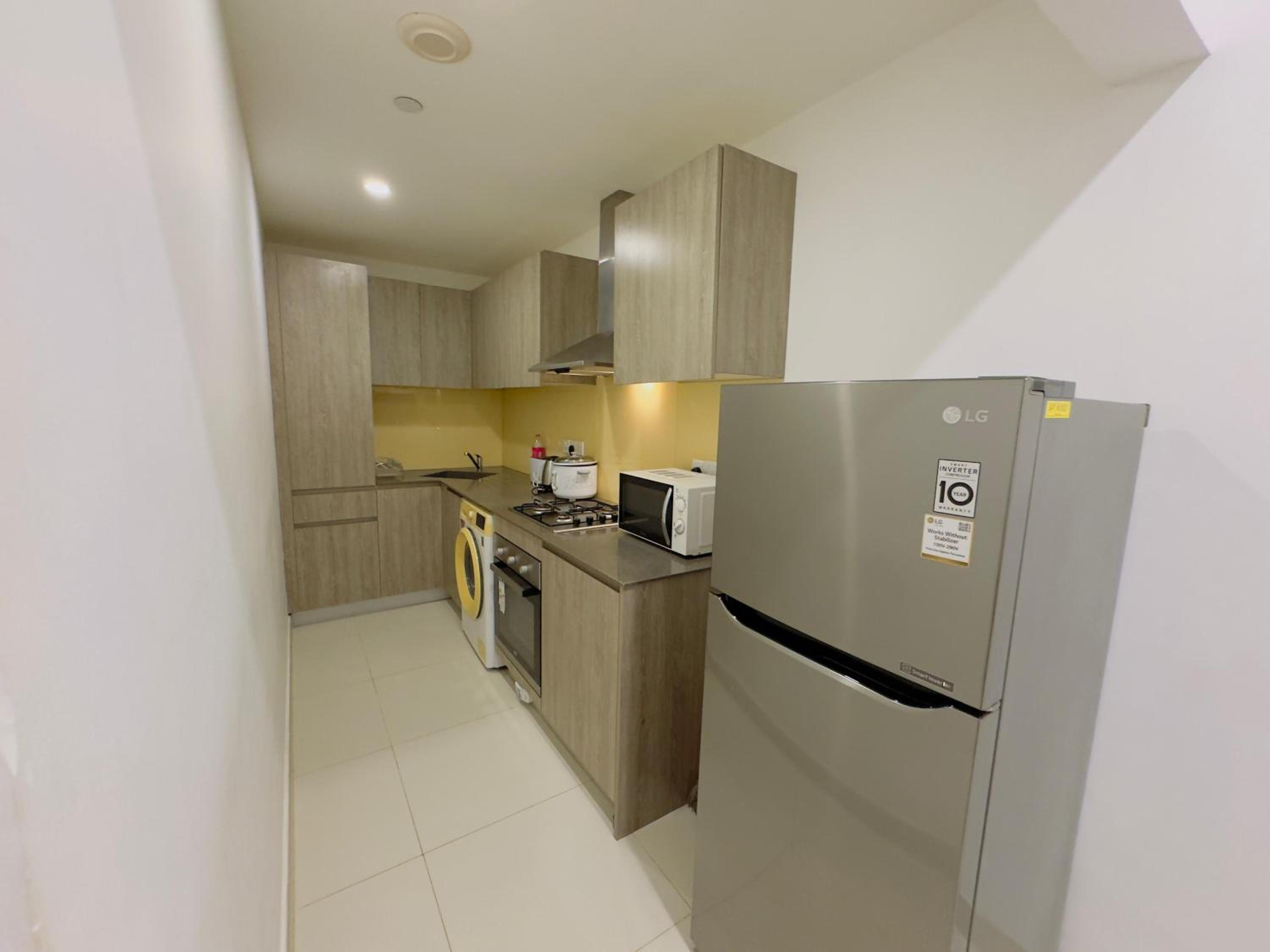 Fairway North Two Seven Apartment view 4