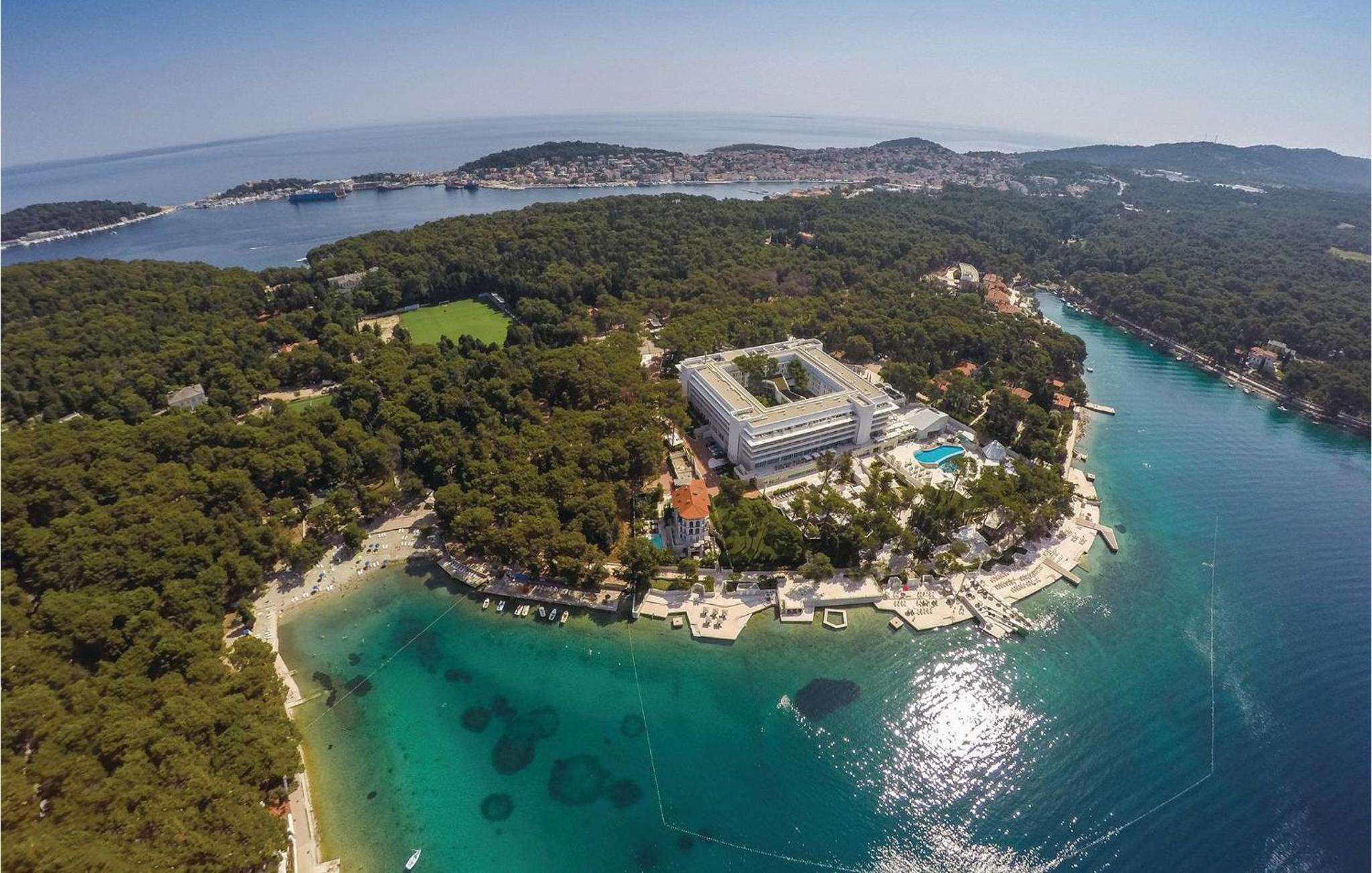 Nice Apartment In Mali Losinj With Wifi