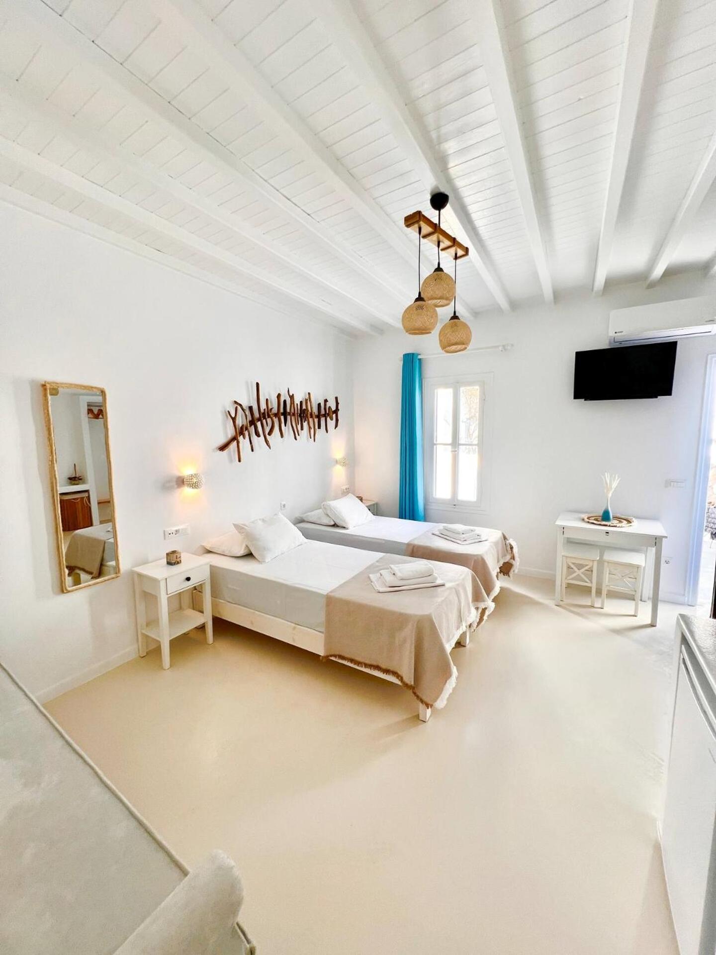 Alkisti Suite next to the Windmills of Mykonos photo 4