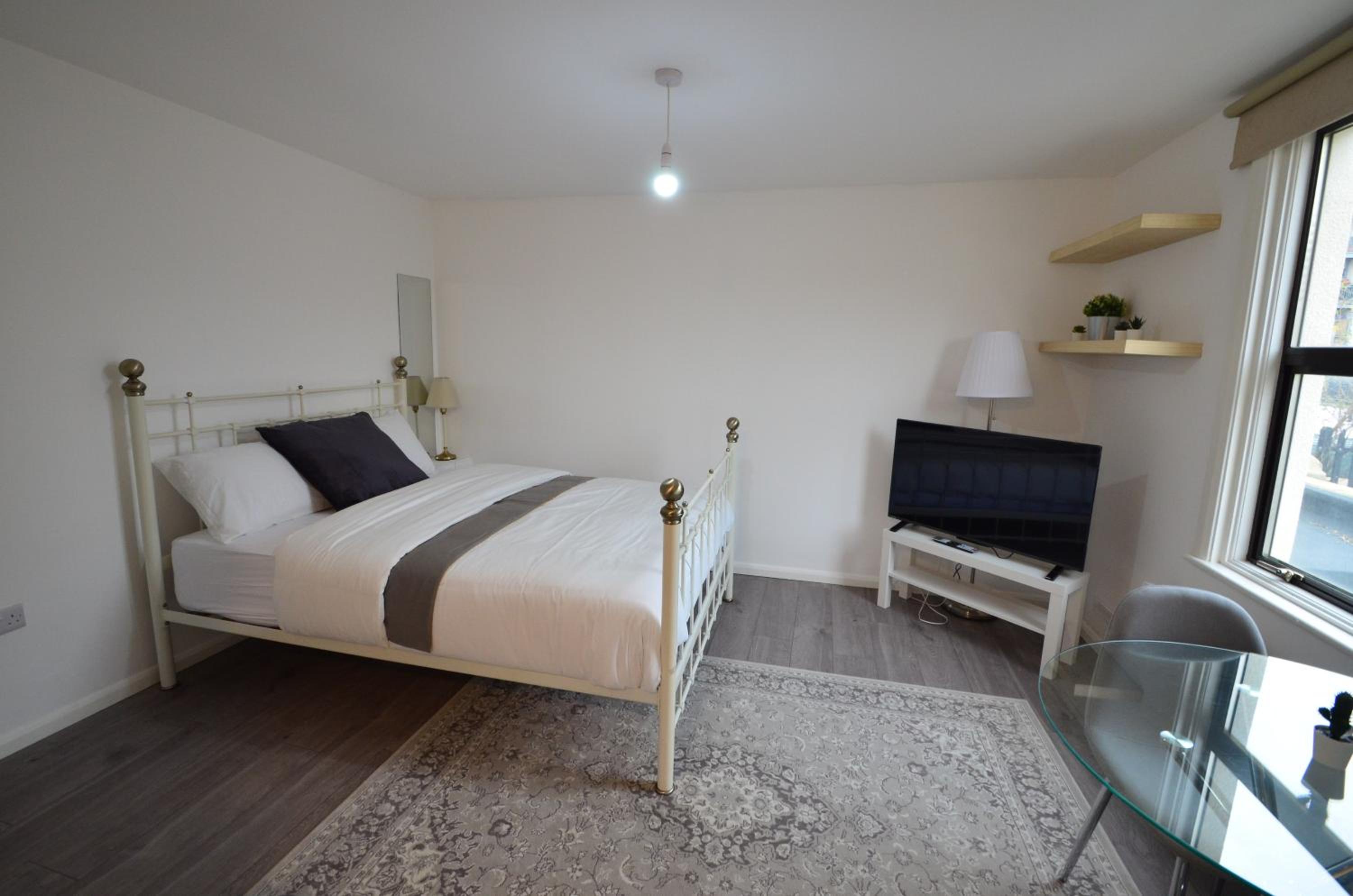 Hackney E5 - Perfect for Couples getaway