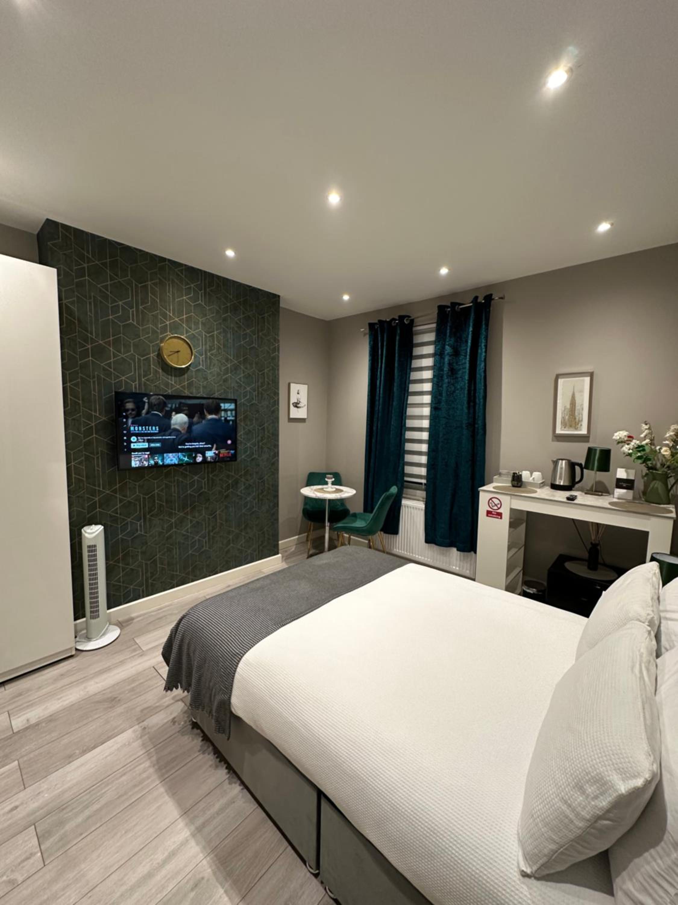 Double Room London