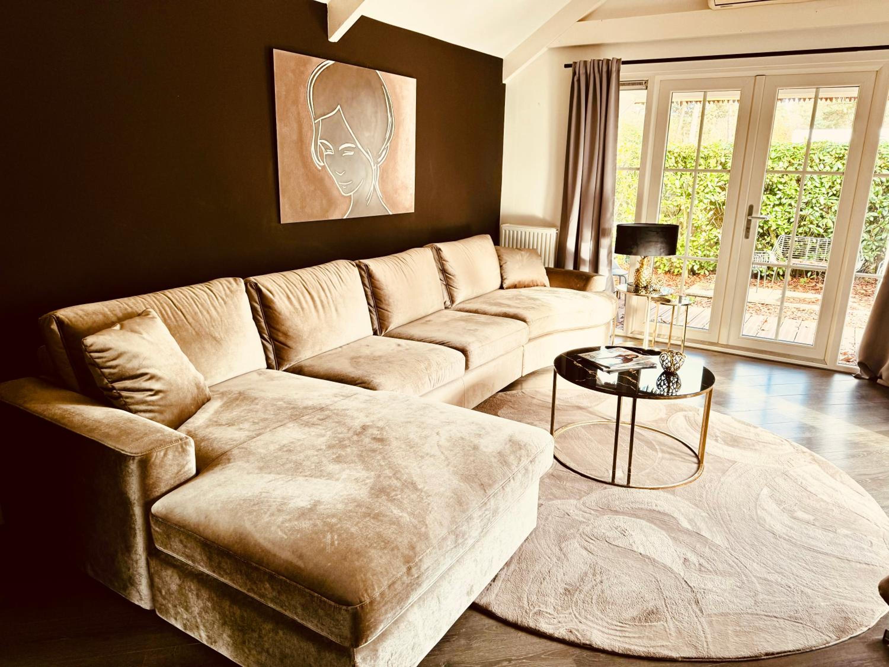 Luxe chalet Beekbergen nl view 3