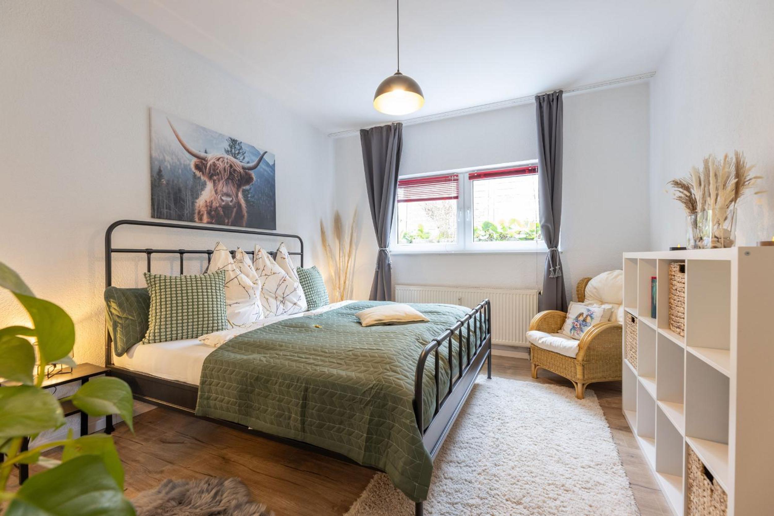 Große 120 qm Ferienwohnung für 6-12 Personen mit Parkplatz nahe Bamberg