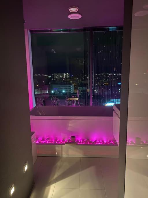 High-Rise Panoram View Ultra Luxury Apartment