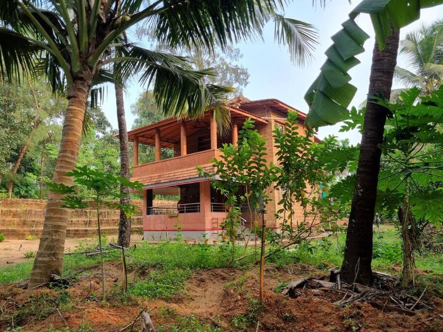 Villa with AC near Gokarna beach Bhavikodla view 5