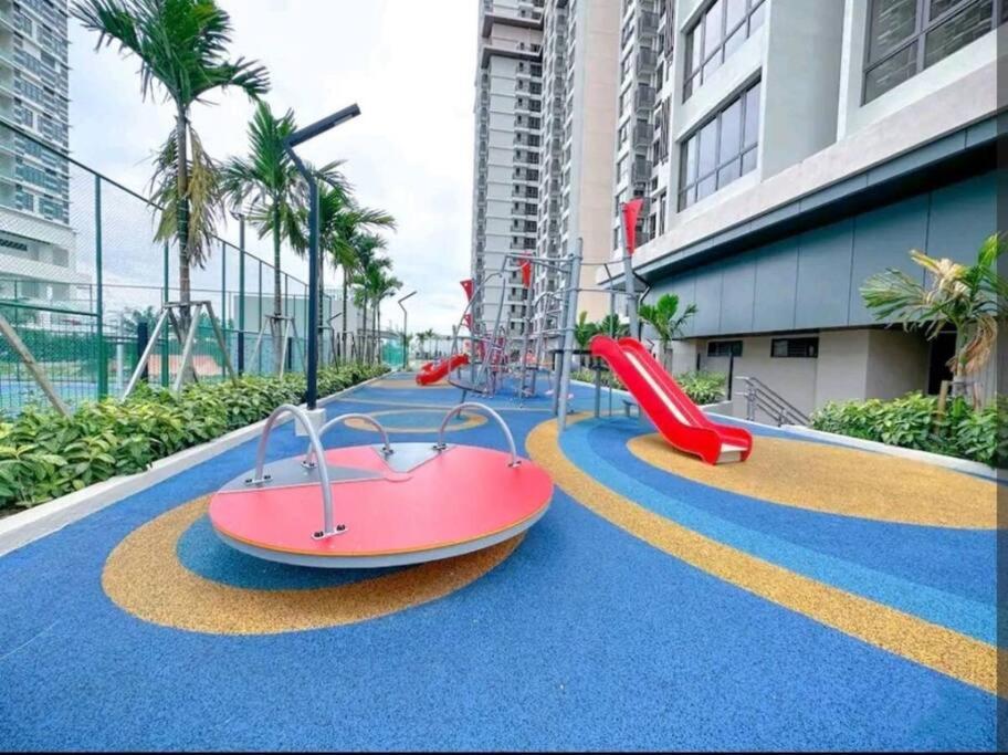 Bali Studio Mini Water Park 3pax photo 2
