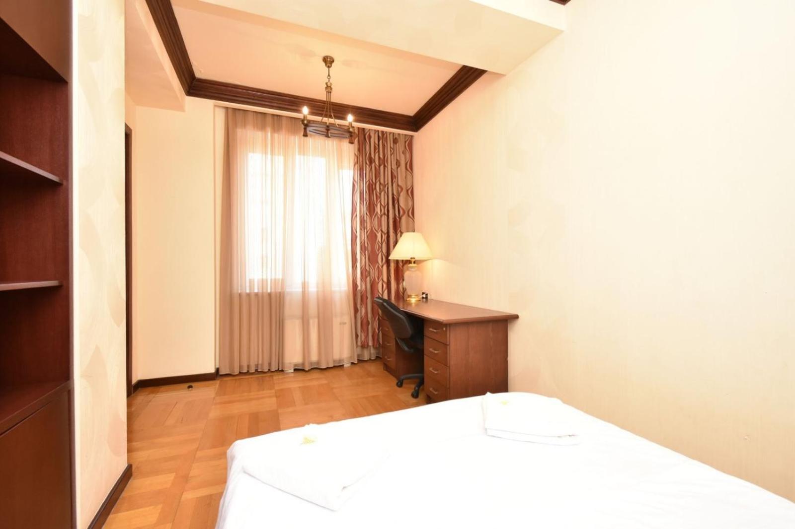 Northern Avenue, 2 bedrooms Beautiful, New Renovated apartment HH35