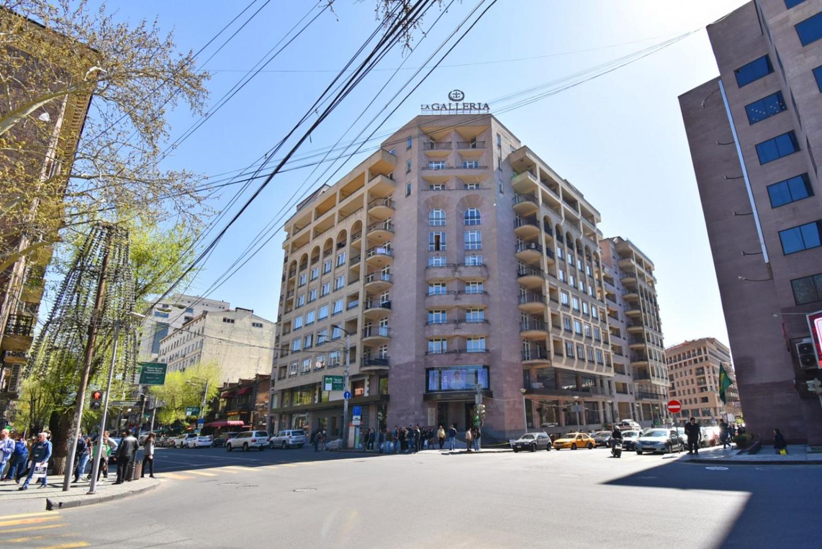 Northern Avenue, 2 bedrooms Beautiful, New Renovated apartment HH35