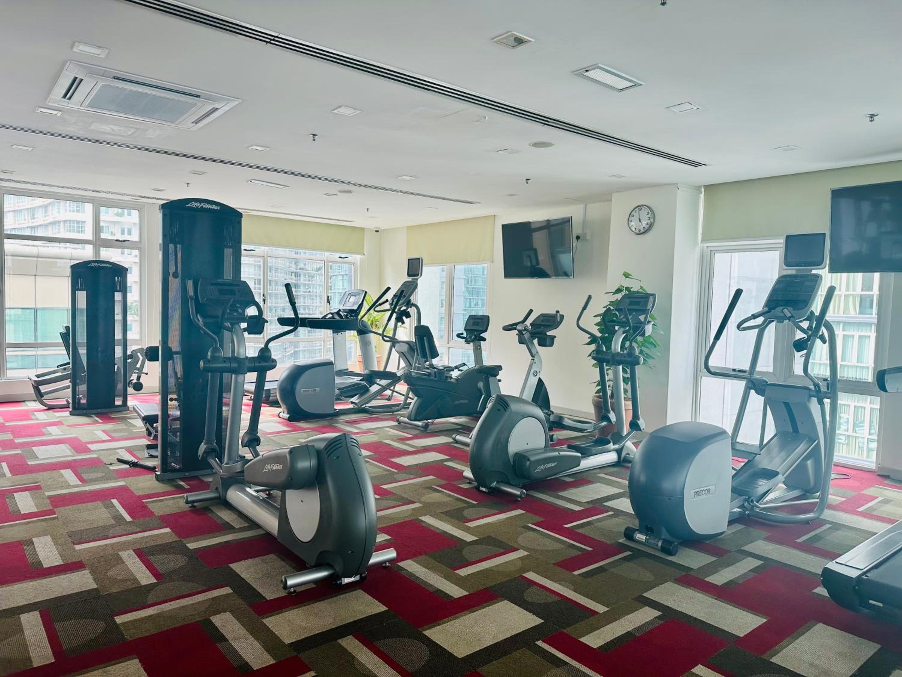 SOHO SUITES KLCC by DREAMS