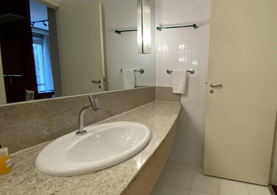 lindo flat no mercure
