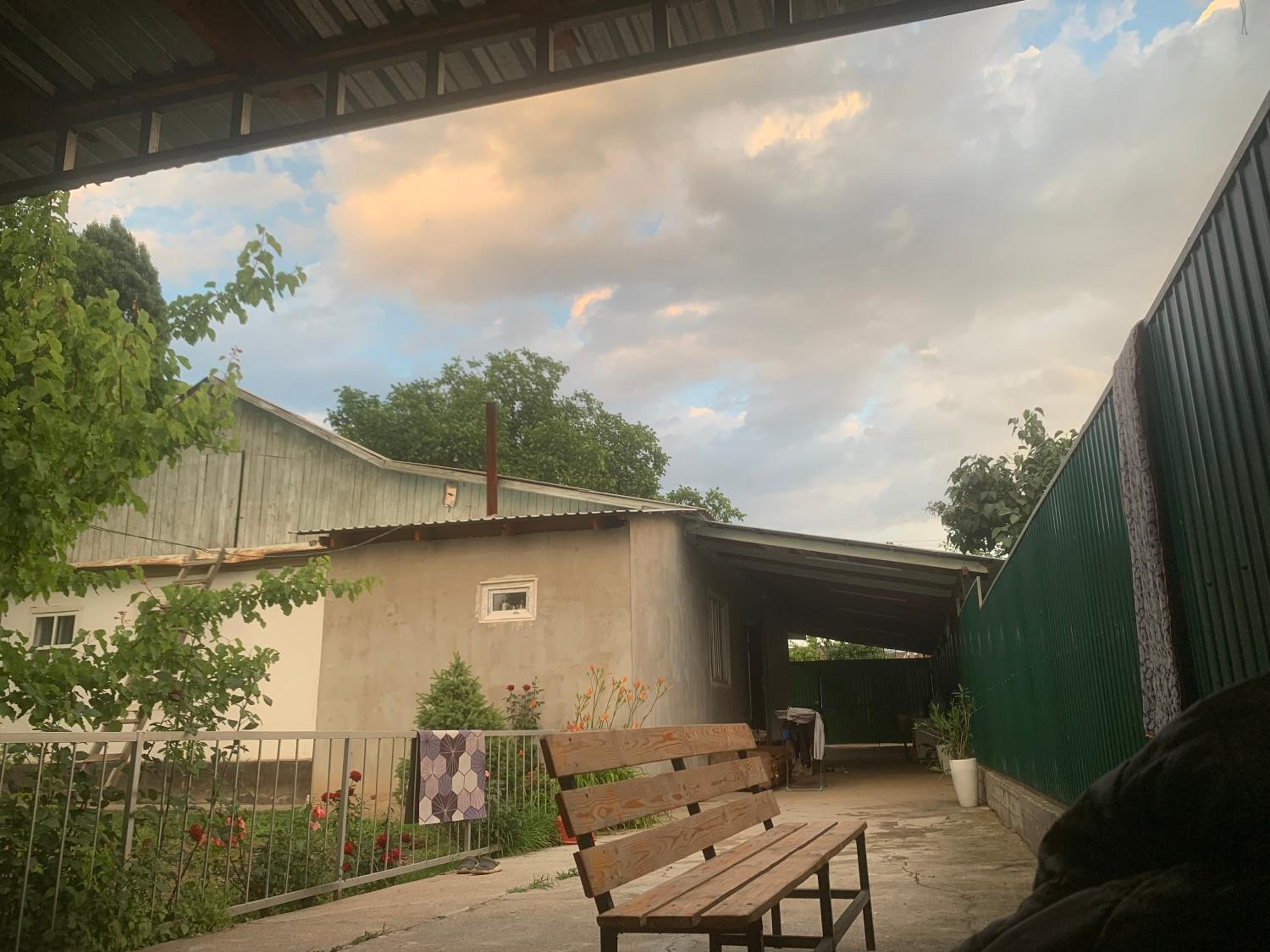 Ainazik guest house
