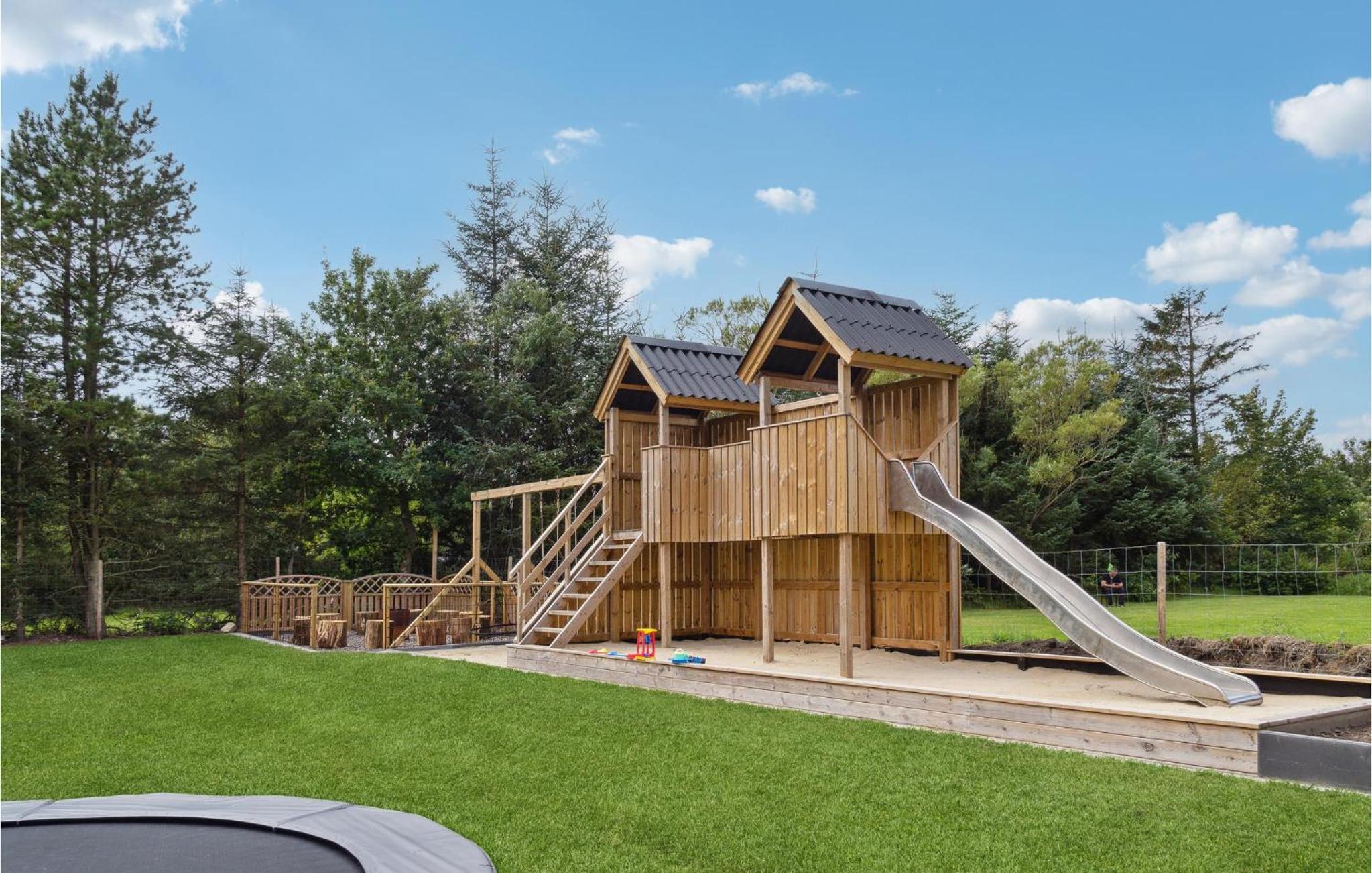 Pet Friendly Home In Oksbøl With Sauna