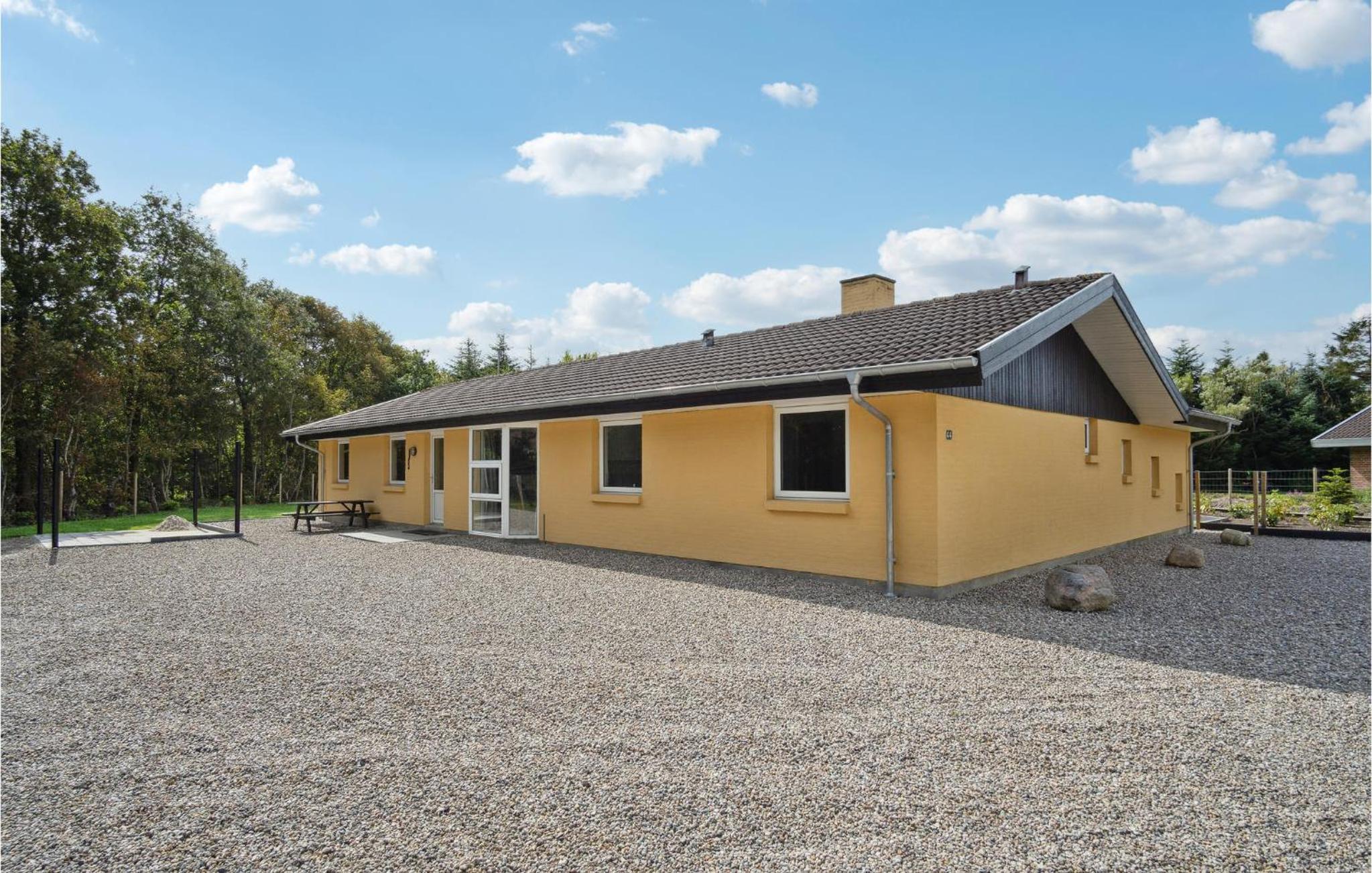 Pet Friendly Home In Oksbøl With Sauna