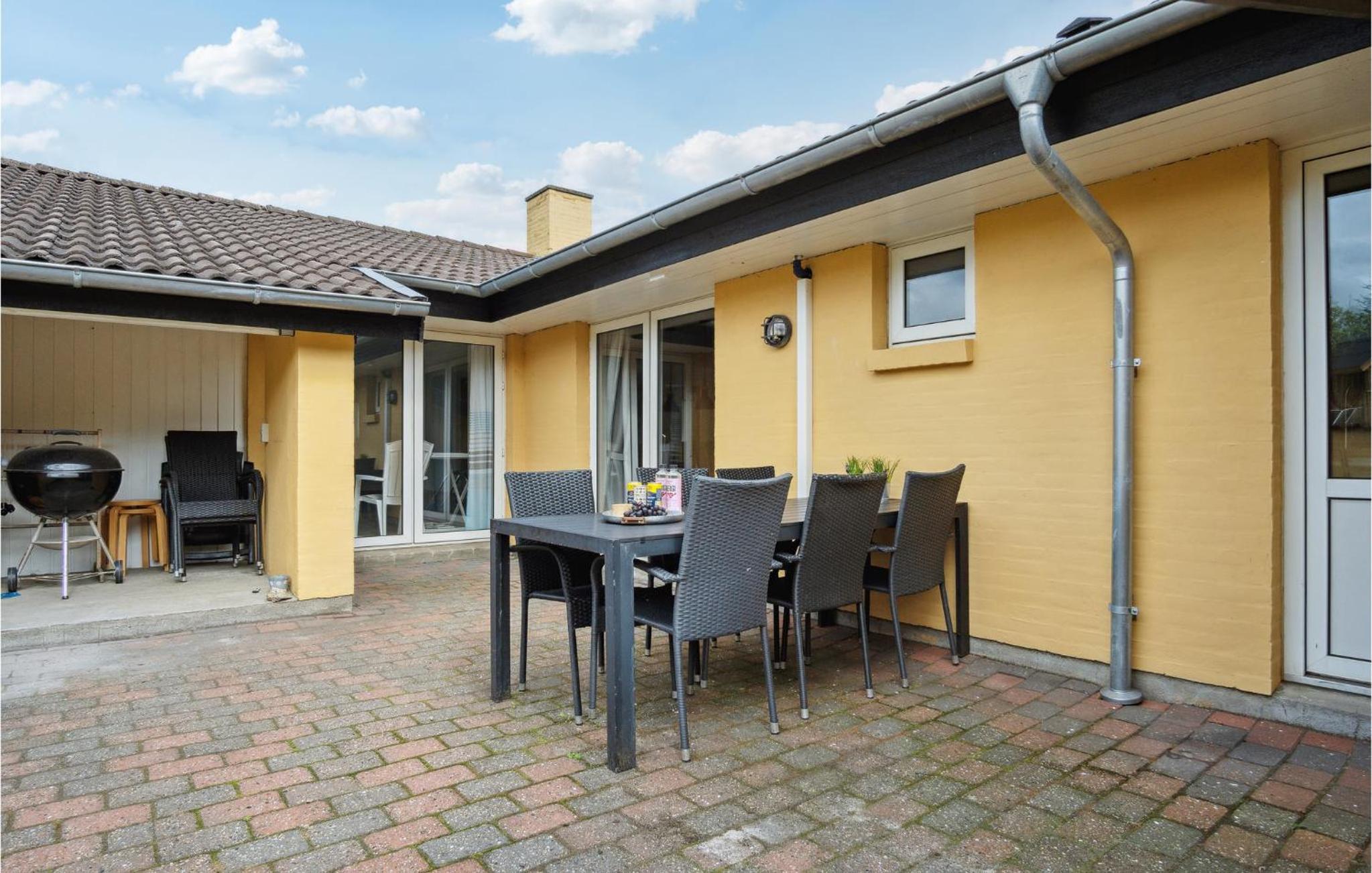 Pet Friendly Home In Oksbøl With Sauna