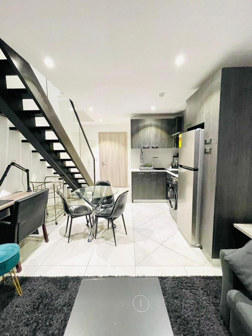 The Lennox Luxury Haven view 3