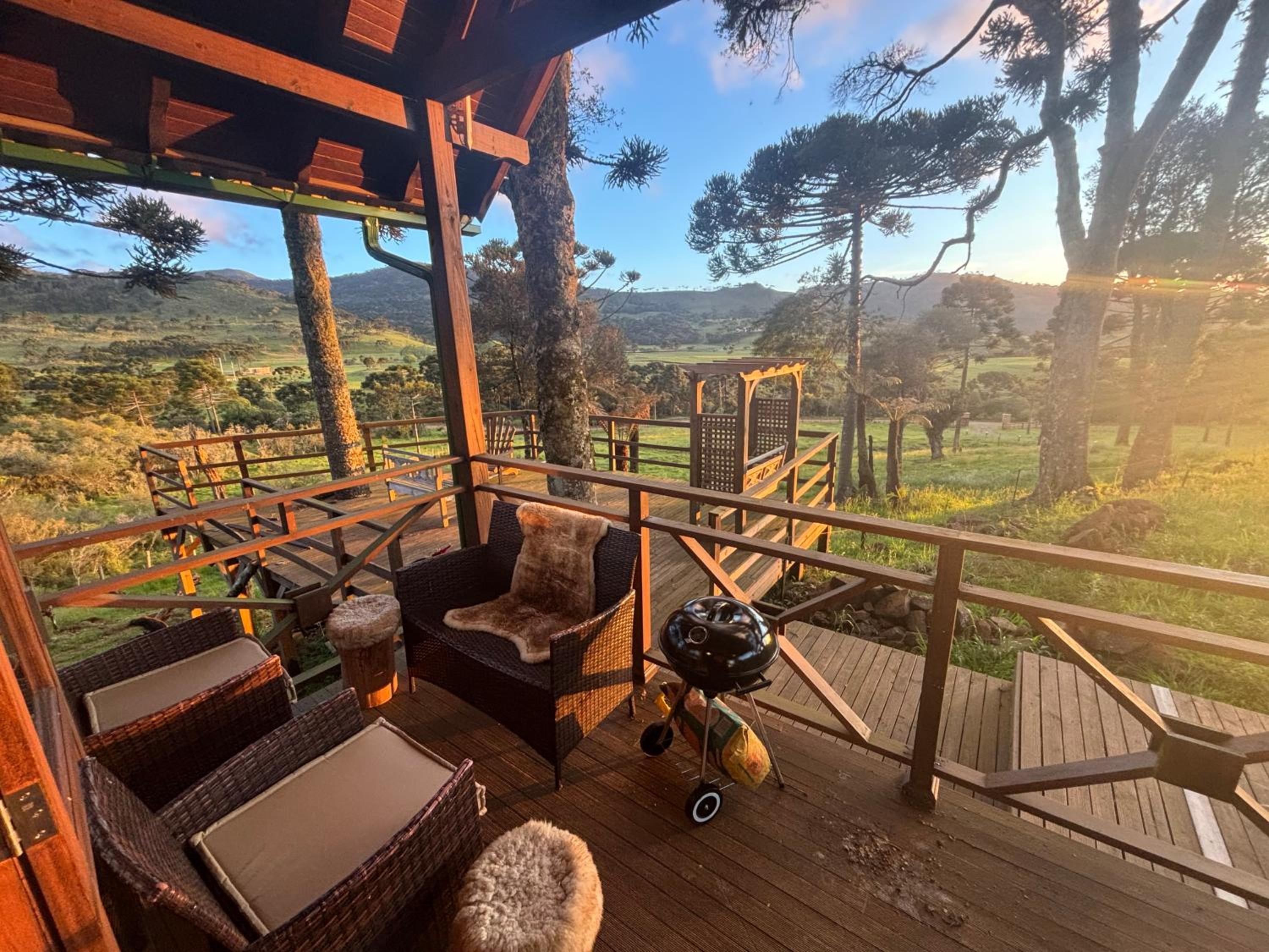 Casas Rainha da Serra - Cozinha, Fogo de Chão e Churrasqueira
