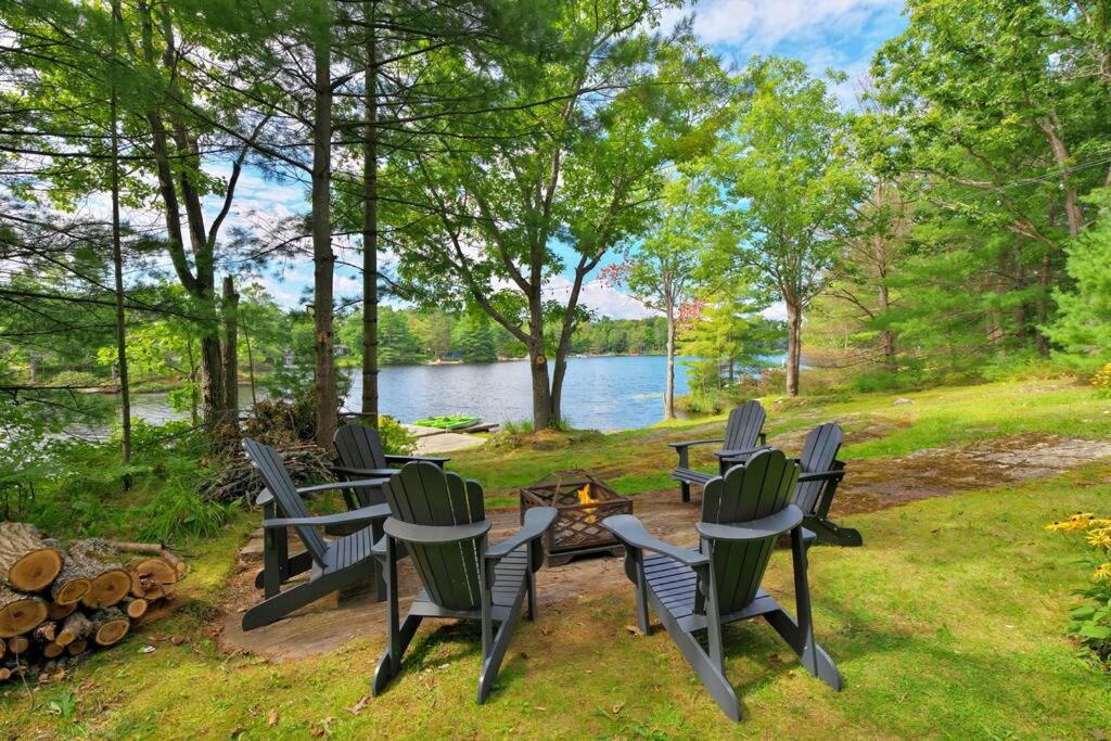 Muskoka Retreat, Fire Pit, Games, Waterfront