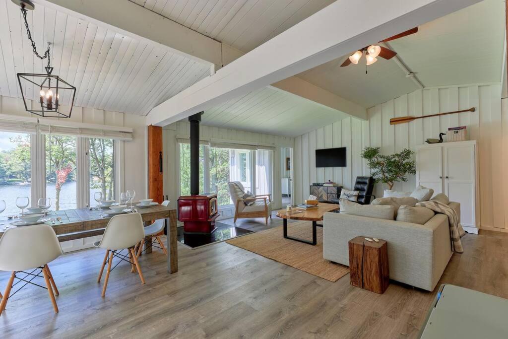 Muskoka Retreat, Fire Pit, Games, Waterfront