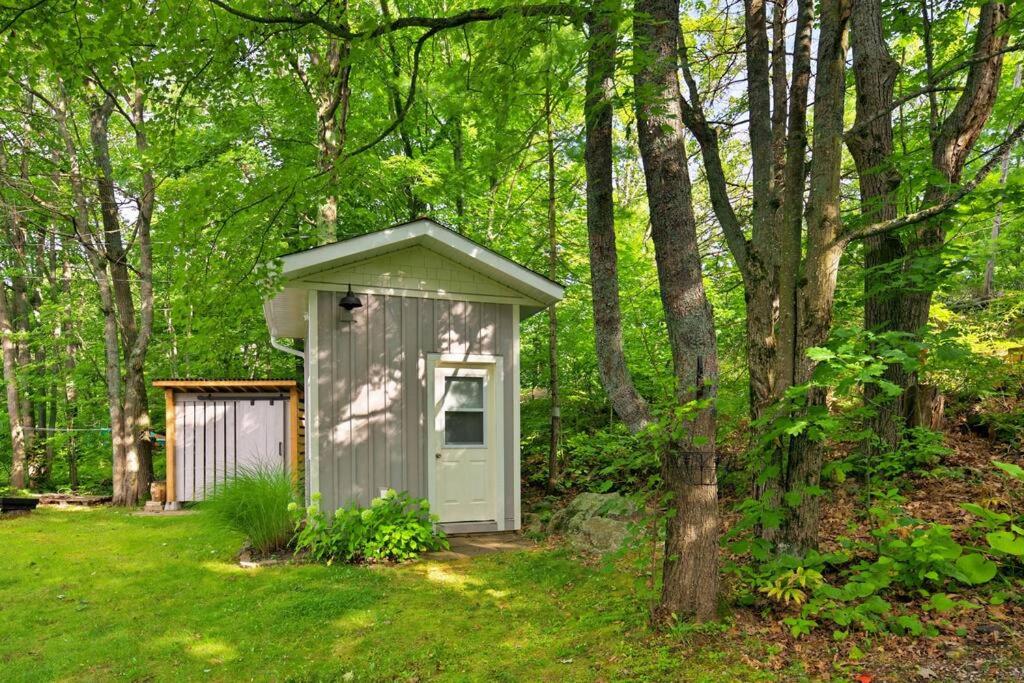Muskoka Retreat, Fire Pit, Games, Waterfront