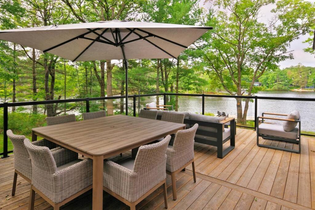 Muskoka Retreat, Fire Pit, Games, Waterfront