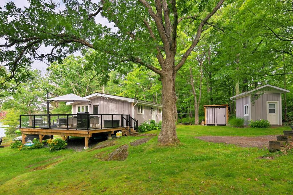Muskoka Retreat, Fire Pit, Games, Waterfront