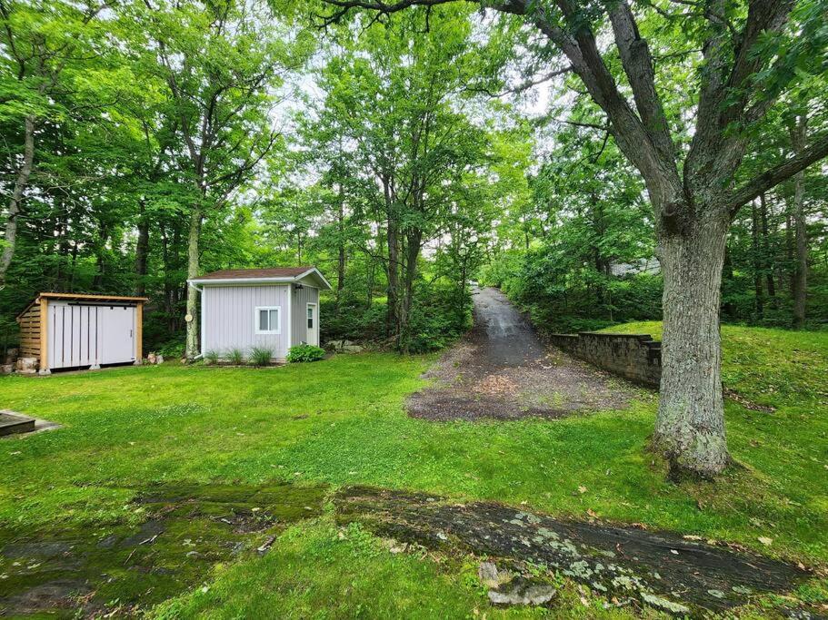 Muskoka Retreat, Fire Pit, Games, Waterfront