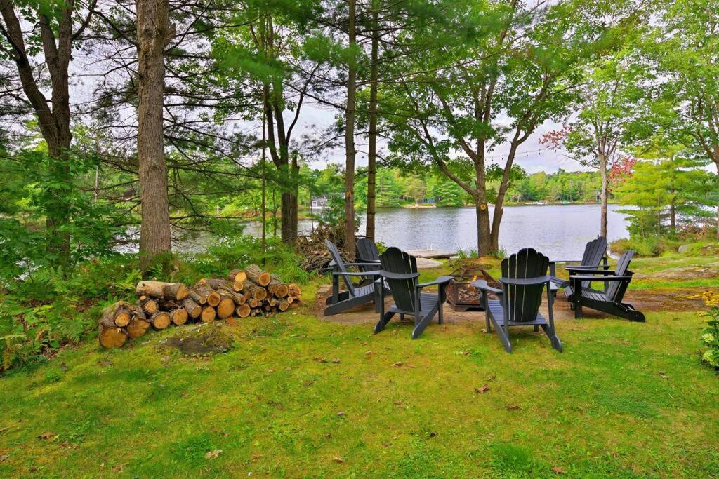 Muskoka Retreat, Fire Pit, Games, Waterfront