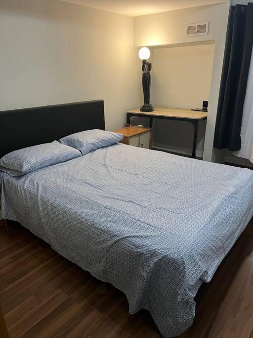 1200 sq 2 Bdrms Suite near Toronto Airport