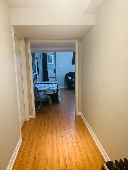 1200 sq 2 Bdrms Suite near Toronto Airport