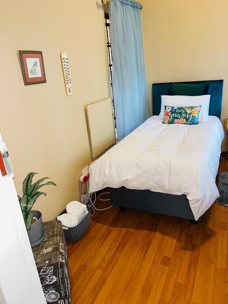 Airbnb at Bailyes view 3