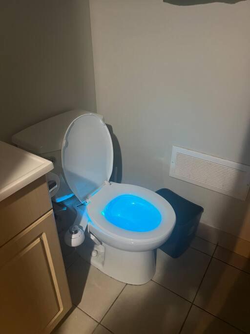 1200 sq 2 Bdrms Suite near Toronto Airport