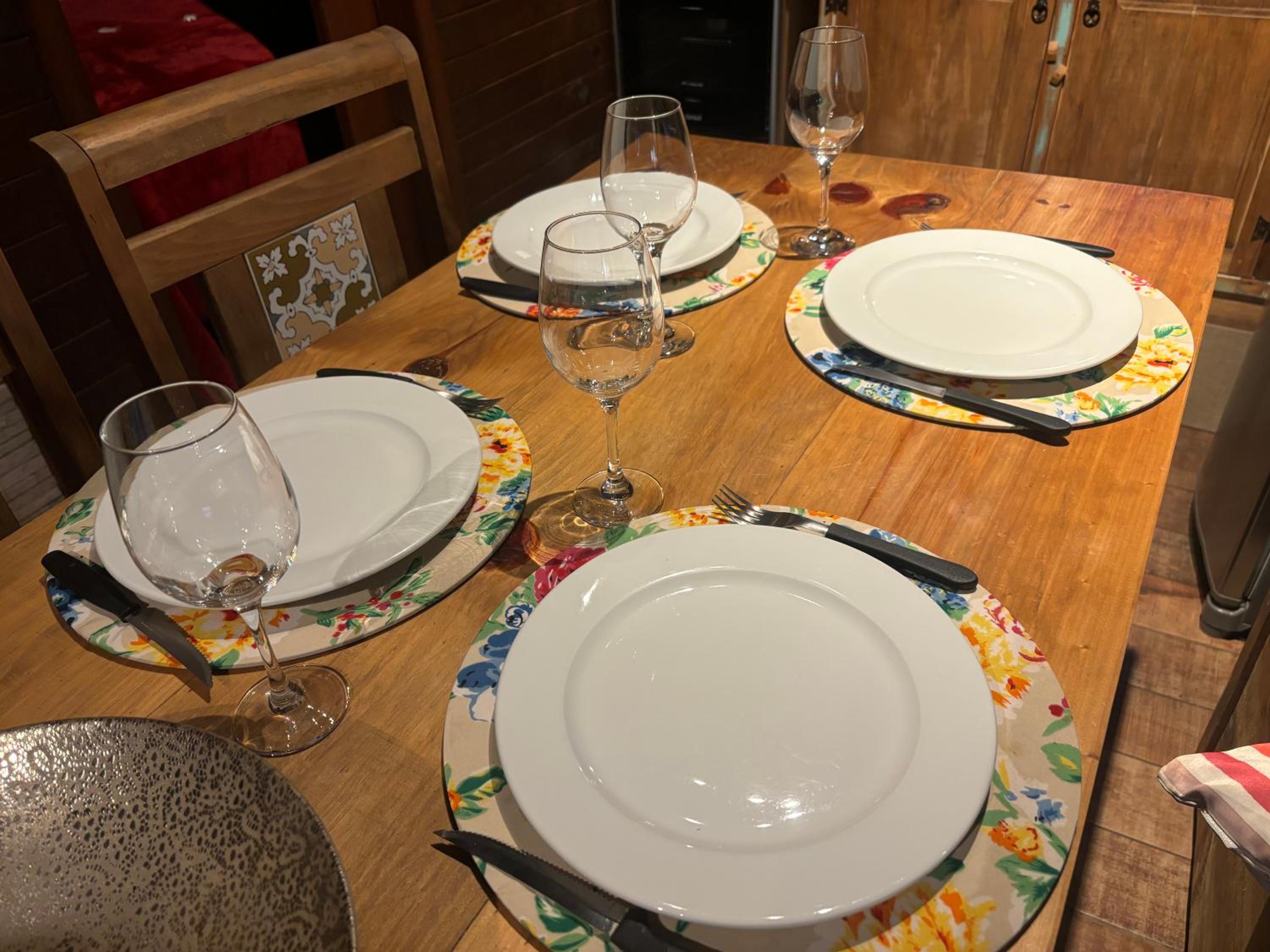 Casas Rainha da Serra - Cozinha, Fogo de Chão e Churrasqueira