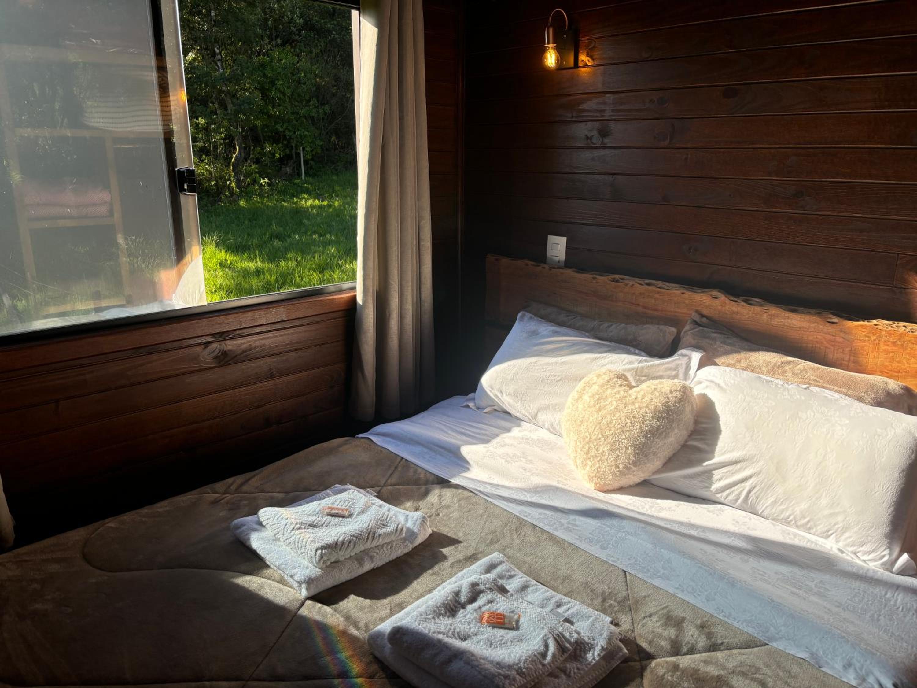 Casas Rainha da Serra - Cozinha, Fogo de Chão e Churrasqueira