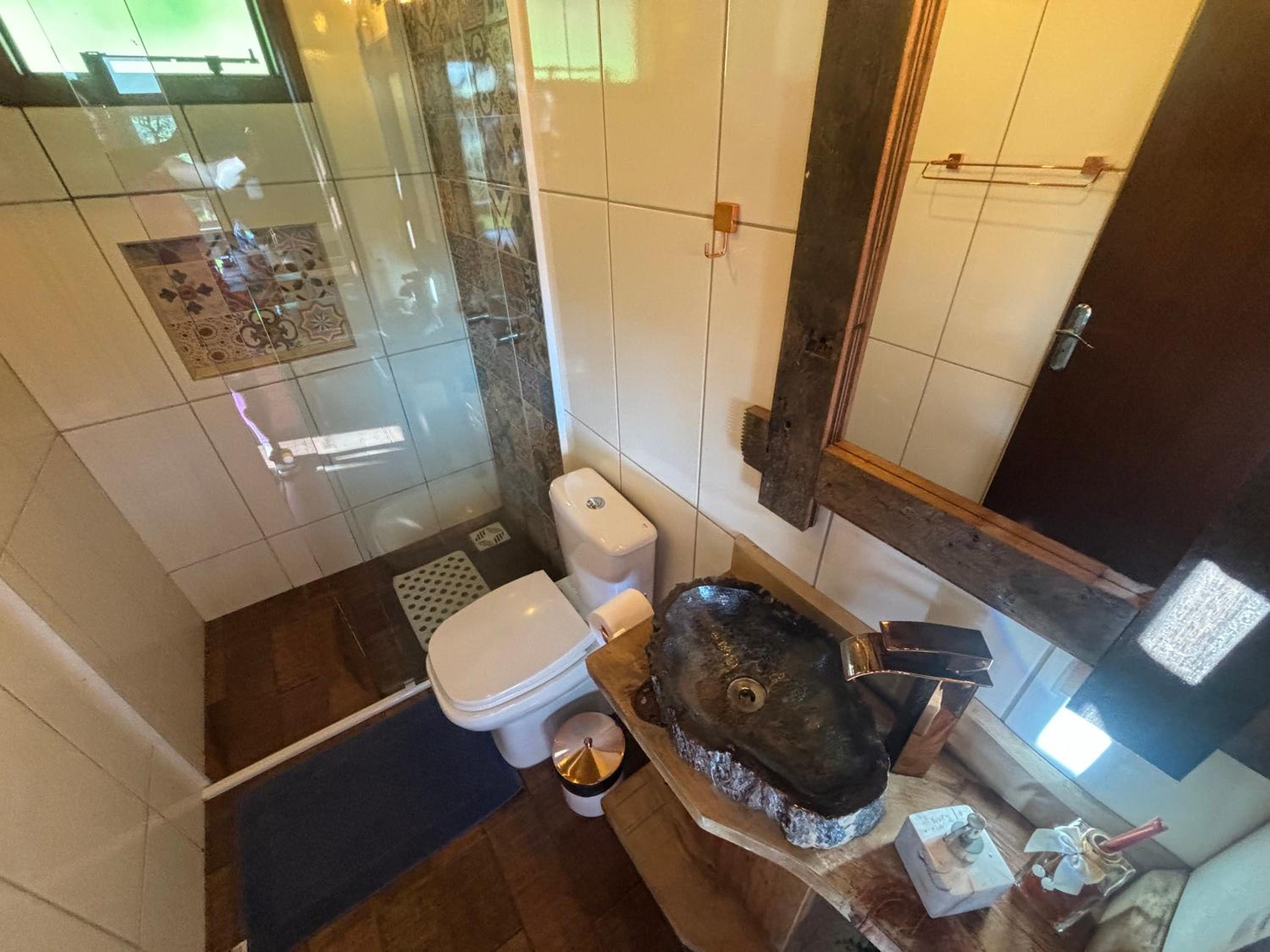 Casas Rainha da Serra - Cozinha, Fogo de Chão e Churrasqueira