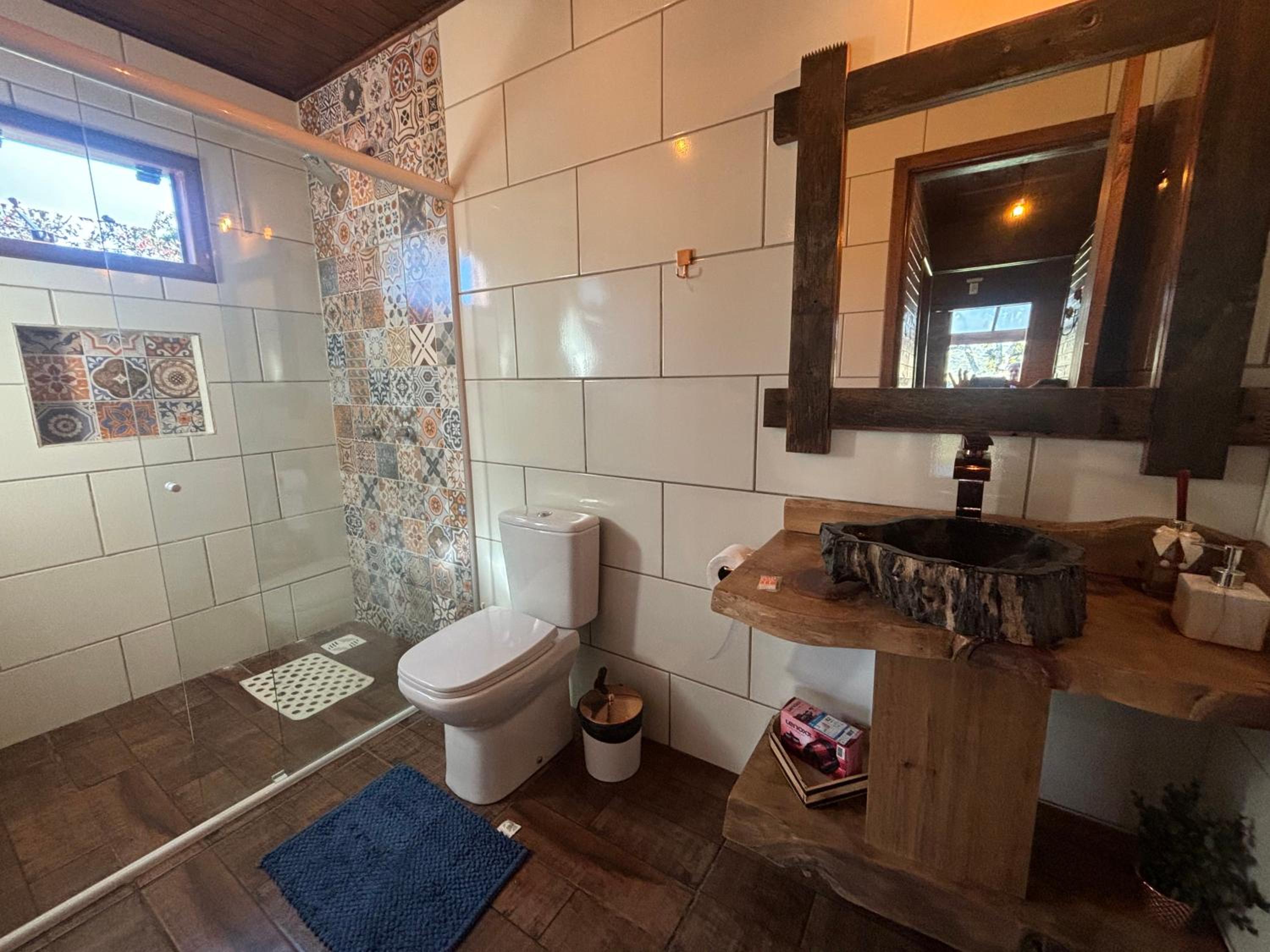 Casas Rainha da Serra - Cozinha, Fogo de Chão e Churrasqueira