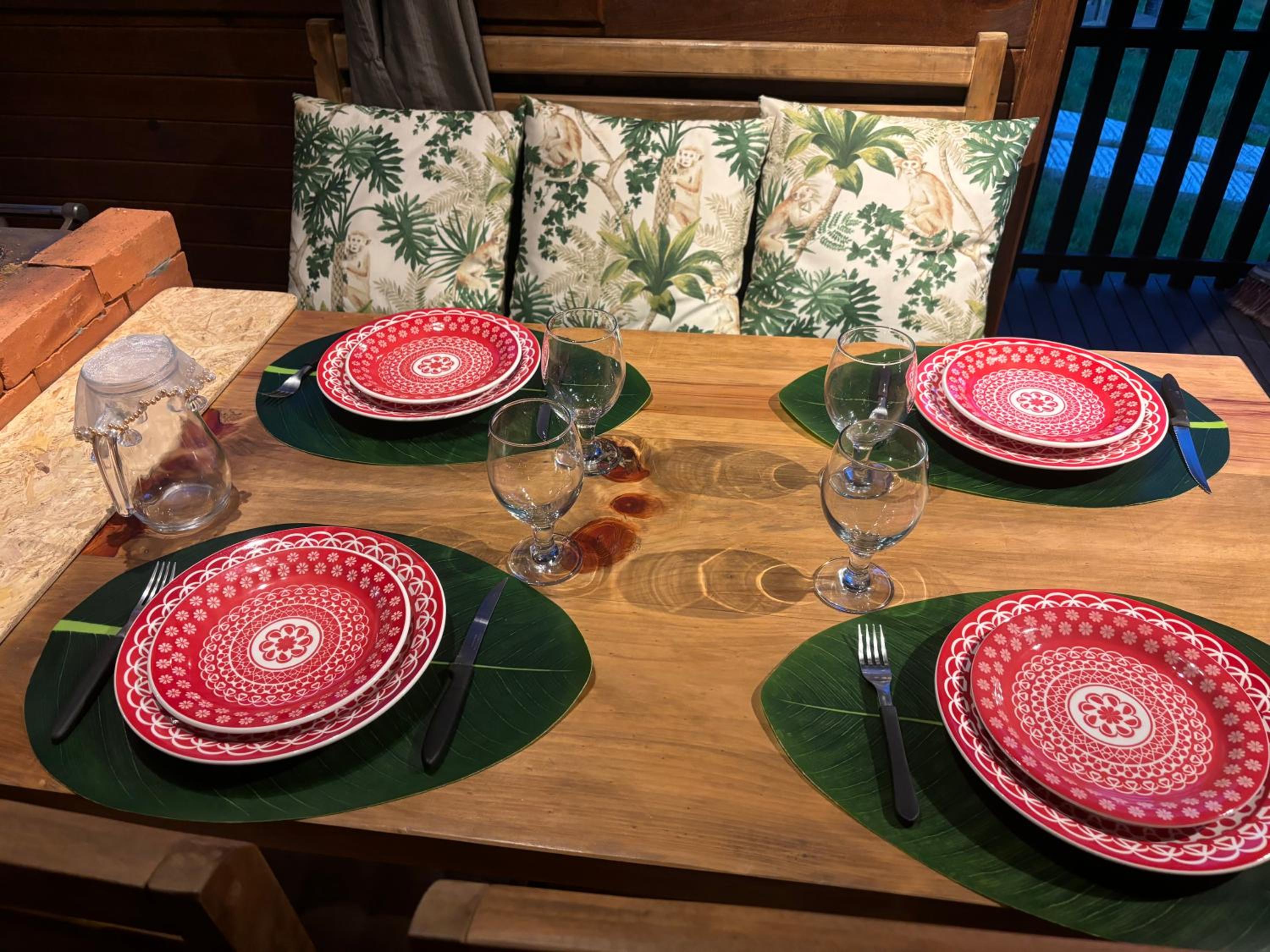 Casas Rainha da Serra - Cozinha, Fogo de Chão e Churrasqueira