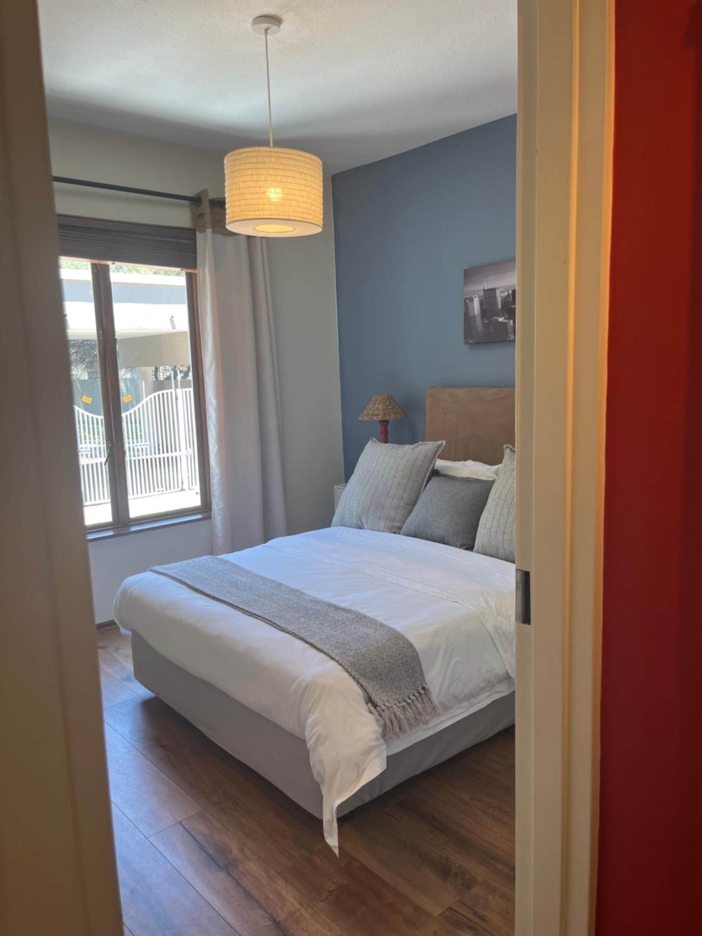 JLB Cozy Luxury apartment, Sandton