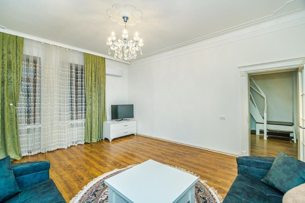 City Center Apartment