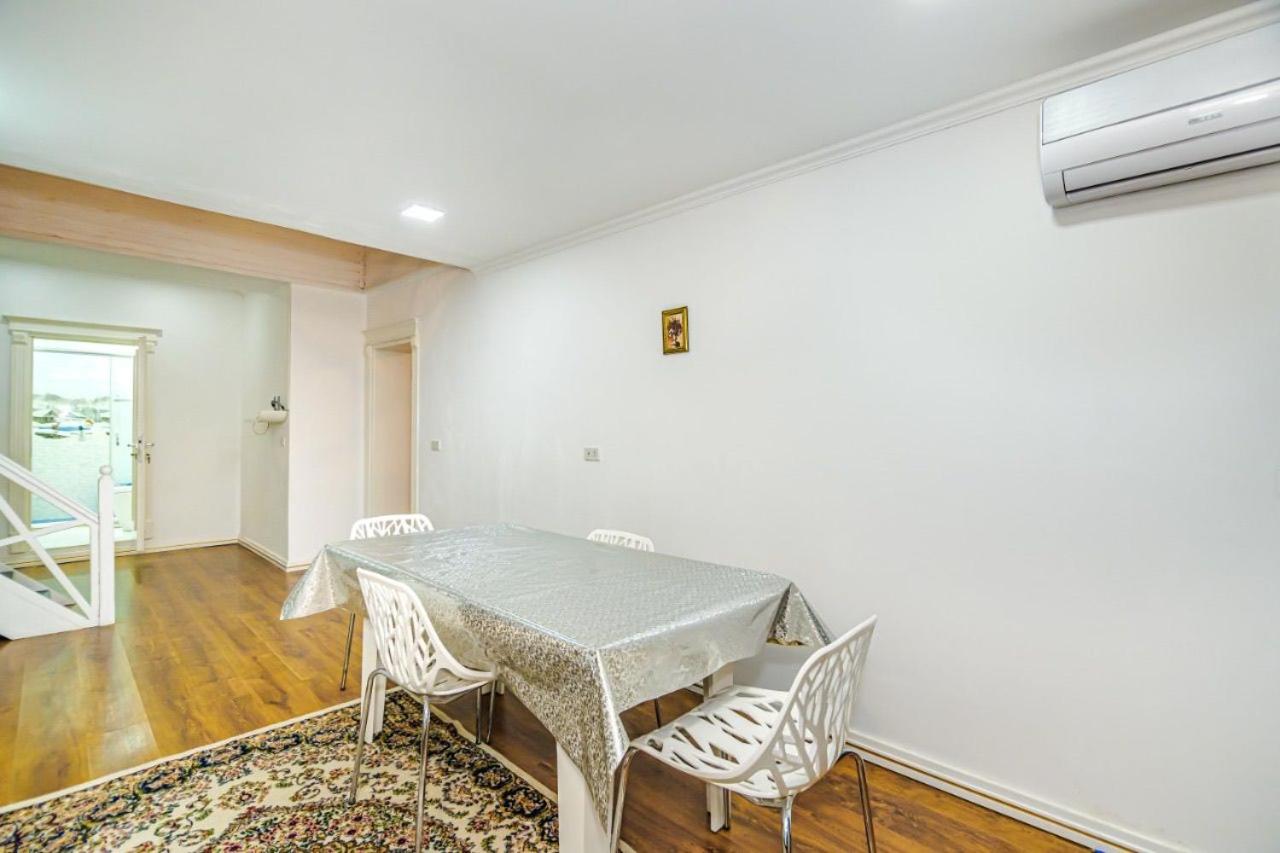 City Center Apartment