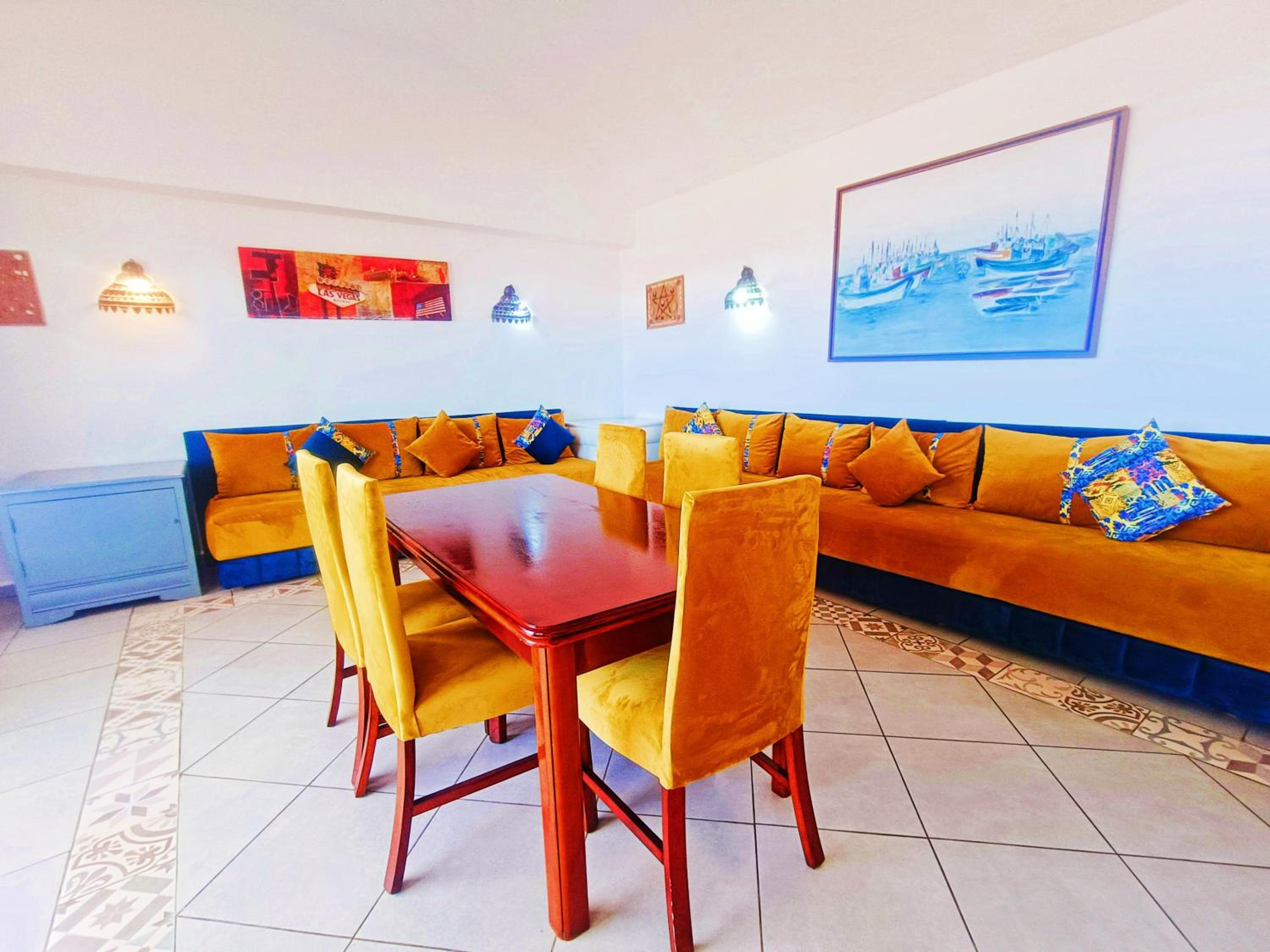lounge