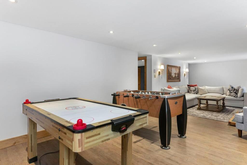 4Bdrm Muskoka Retreat, Fire Table, Games, Netflix