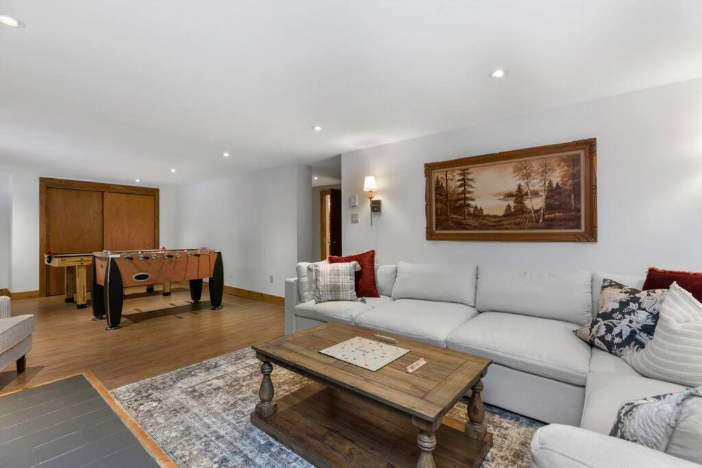 4Bdrm Muskoka Retreat, Fire Table, Games, Netflix