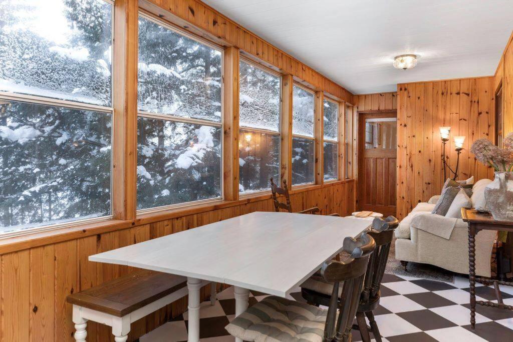 4Bdrm Muskoka Retreat, Fire Table, Games, Netflix