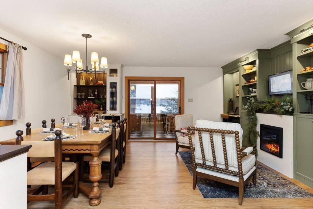4Bdrm Muskoka Retreat, Fire Table, Games, Netflix