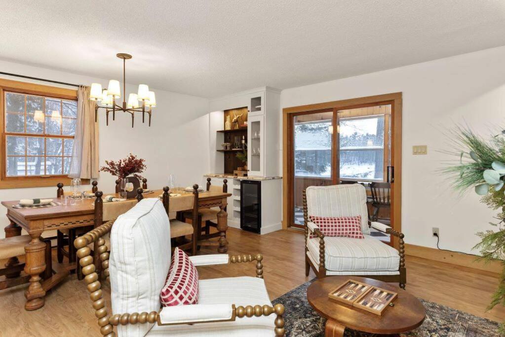 4Bdrm Muskoka Retreat, Fire Table, Games, Netflix