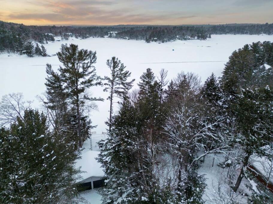 4Bdrm Muskoka Retreat, Fire Table, Games, Netflix