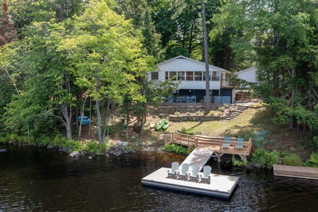 4Bdrm Muskoka Retreat, Fire Table, Games, Netflix