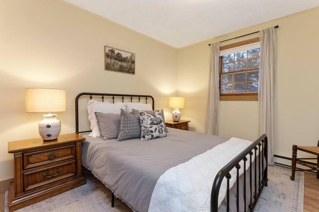 4Bdrm Muskoka Retreat, Fire Table, Games, Netflix