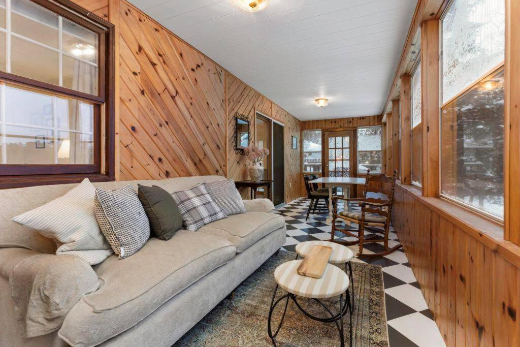 4Bdrm Muskoka Retreat, Fire Table, Games, Netflix