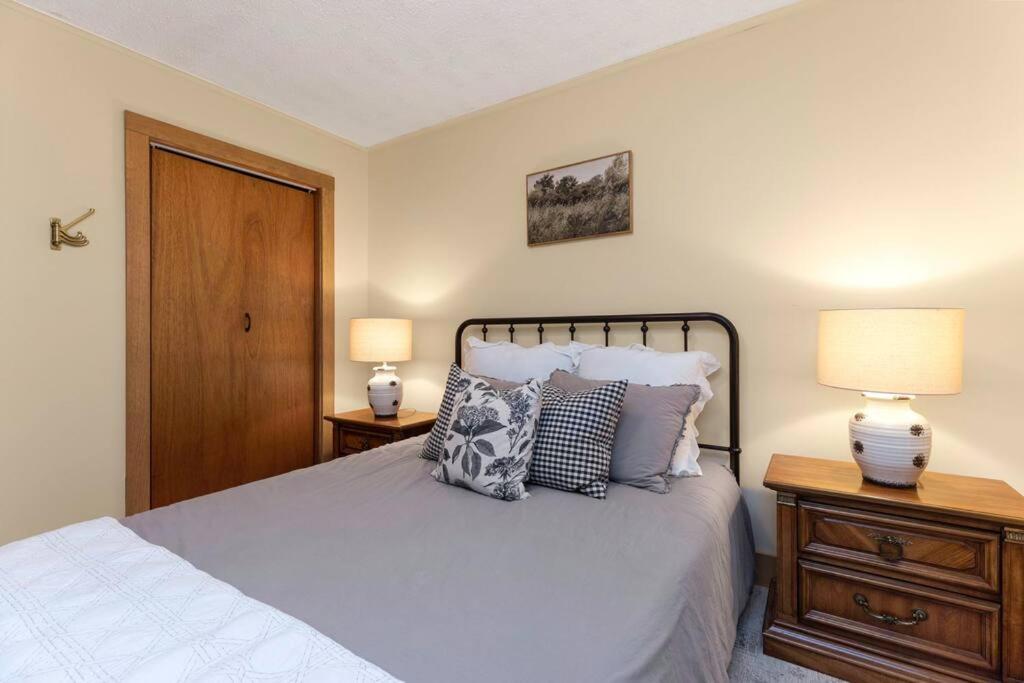 4Bdrm Muskoka Retreat, Fire Table, Games, Netflix
